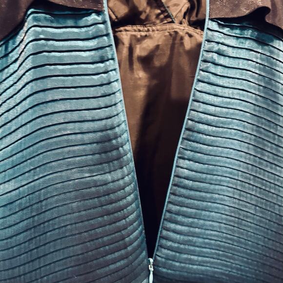 Y2K iridescent pleated body con dress dark blue, Size Small - Picture 8 of 8